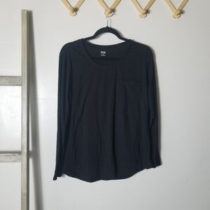ANA LONG SLEEVE BLACK POCKET TEE SIZE MEDIUM